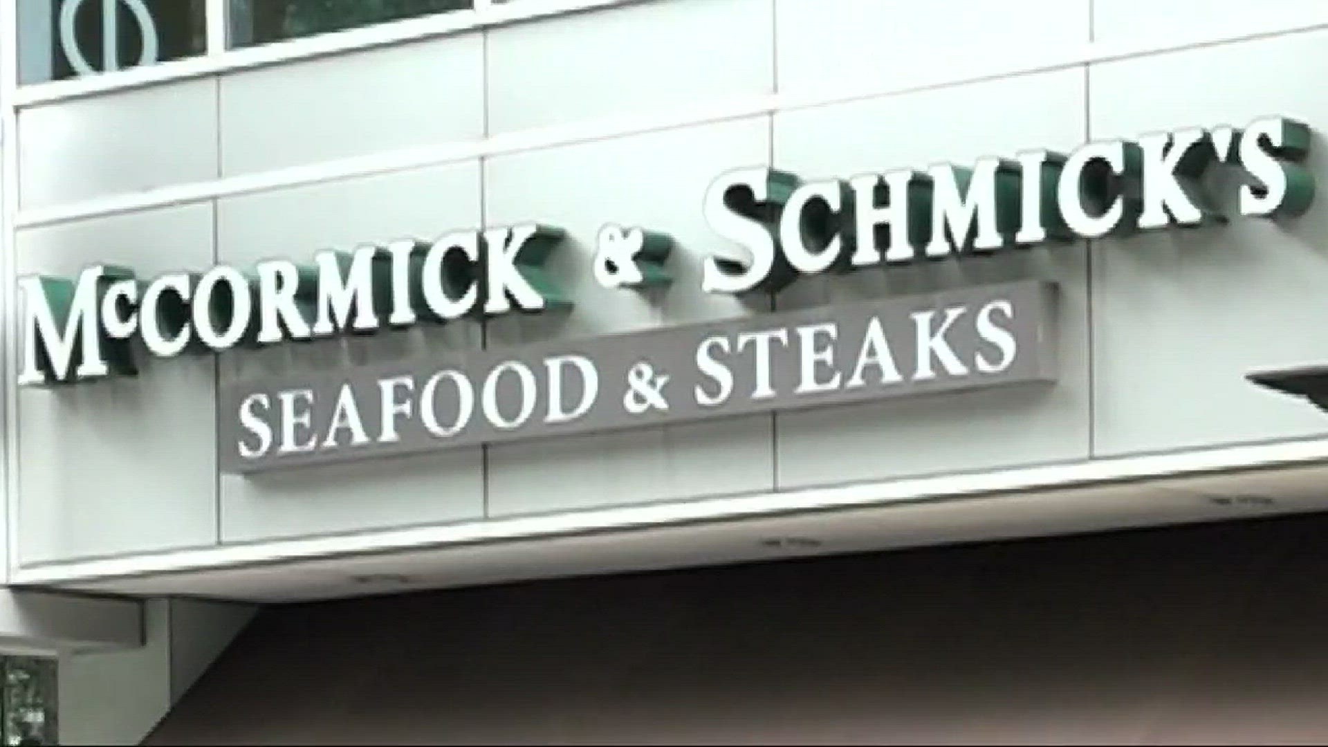 McCormick & Schmicks in Uptown was caught storing raw meat above ready-to-eat food. Shrimp was also thawing at 85 degrees.