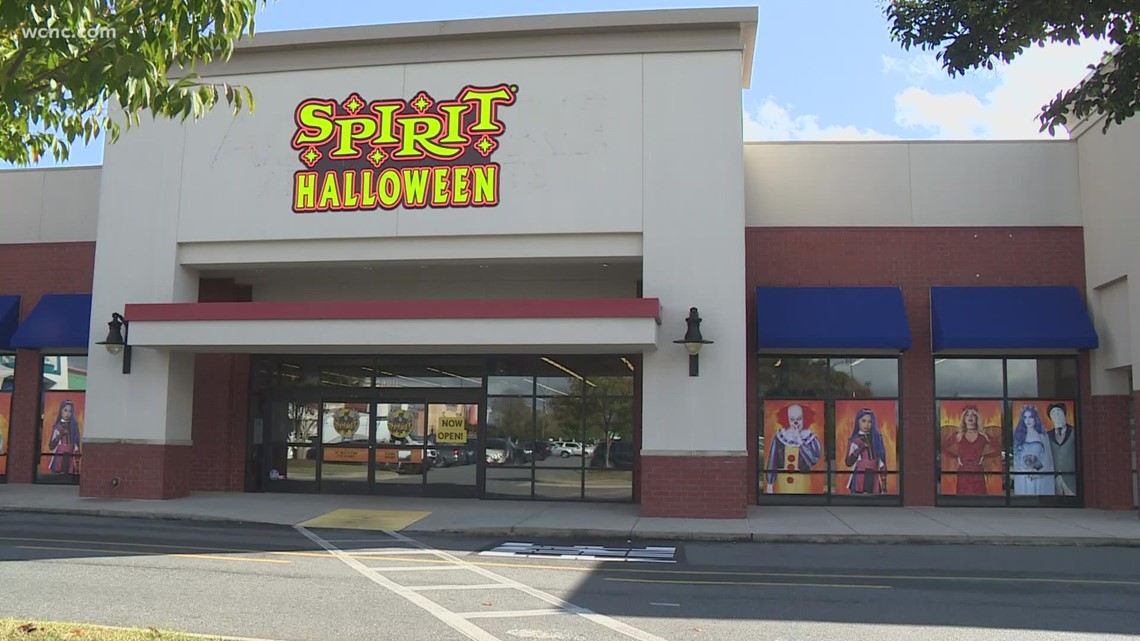 NC man arrested in predator sting, worked at Spirit Halloween - Vimarsana News