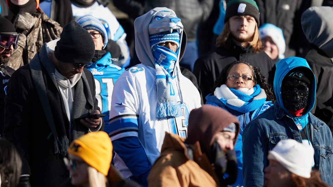 Lions face Panthers in coldest game in Bank of America Stadium history