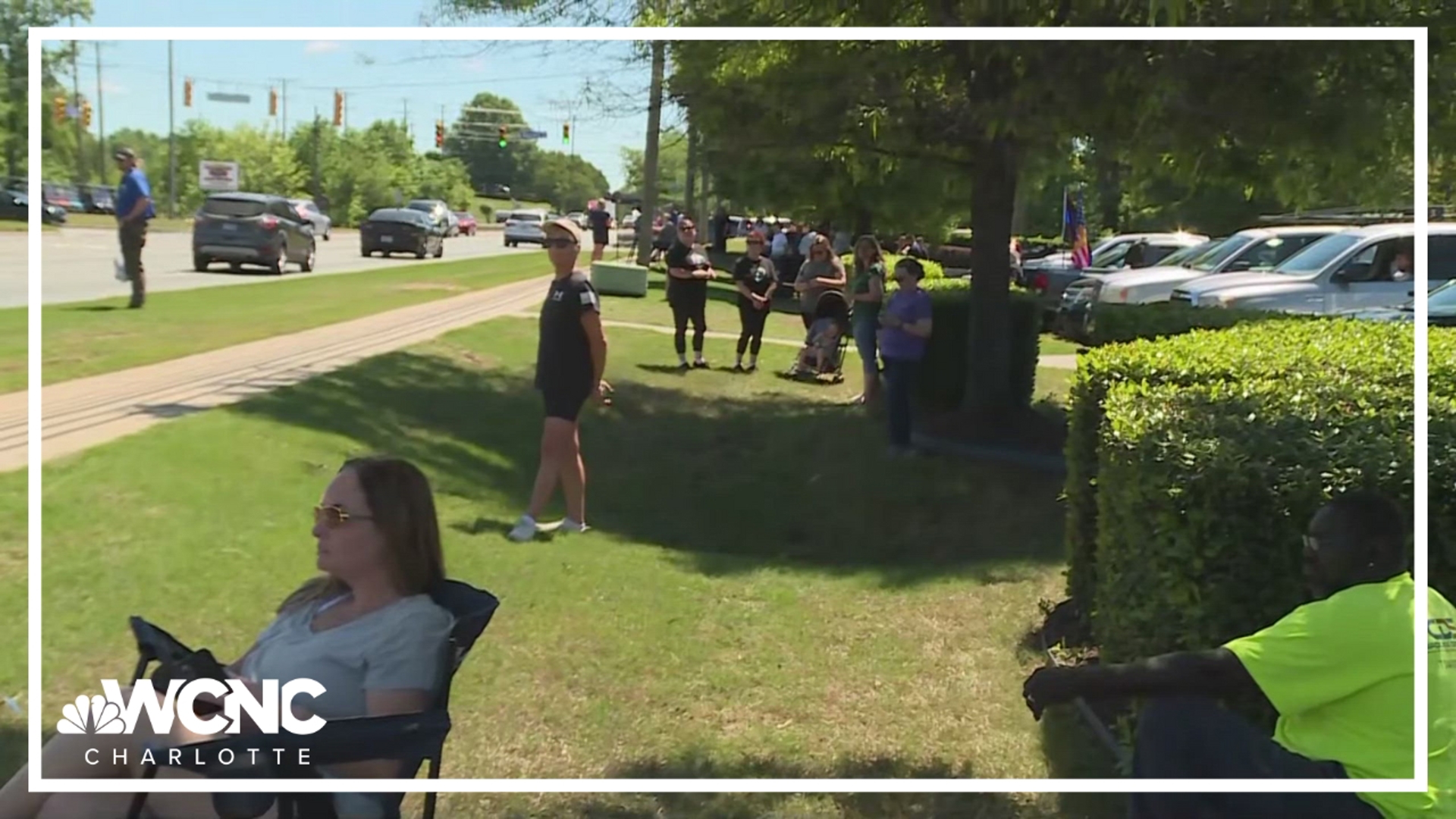 Procession escorts fallen US marshal to Mooresville