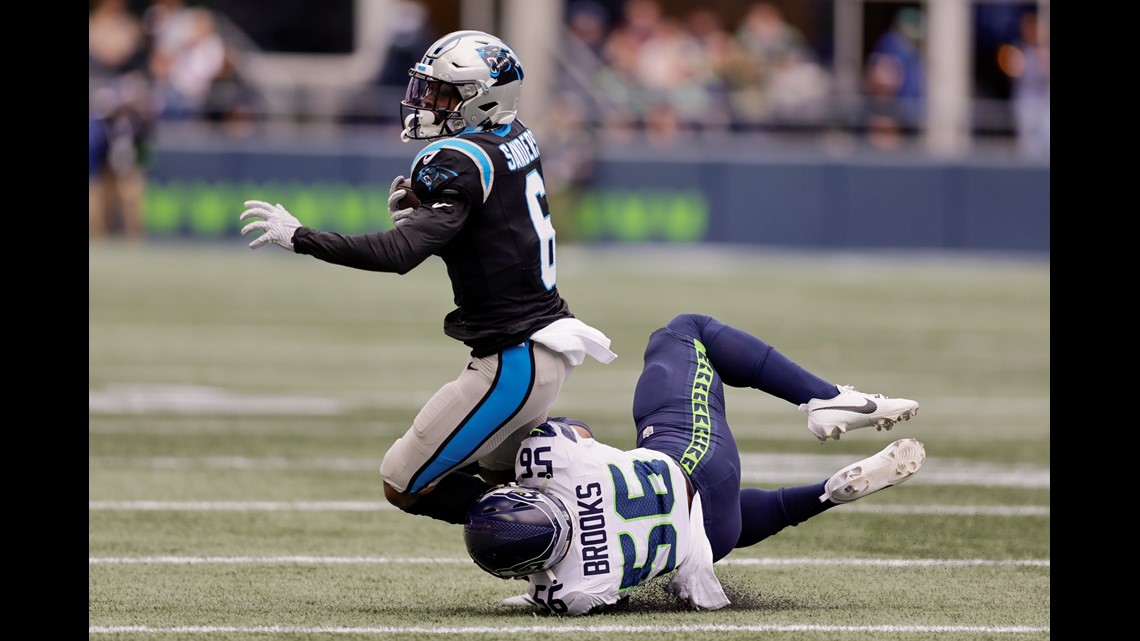 2023 Week 3 Seahawks vs. Panthers Geno Smith Throws 20-yard Pass to DK  Metcalf Highlight