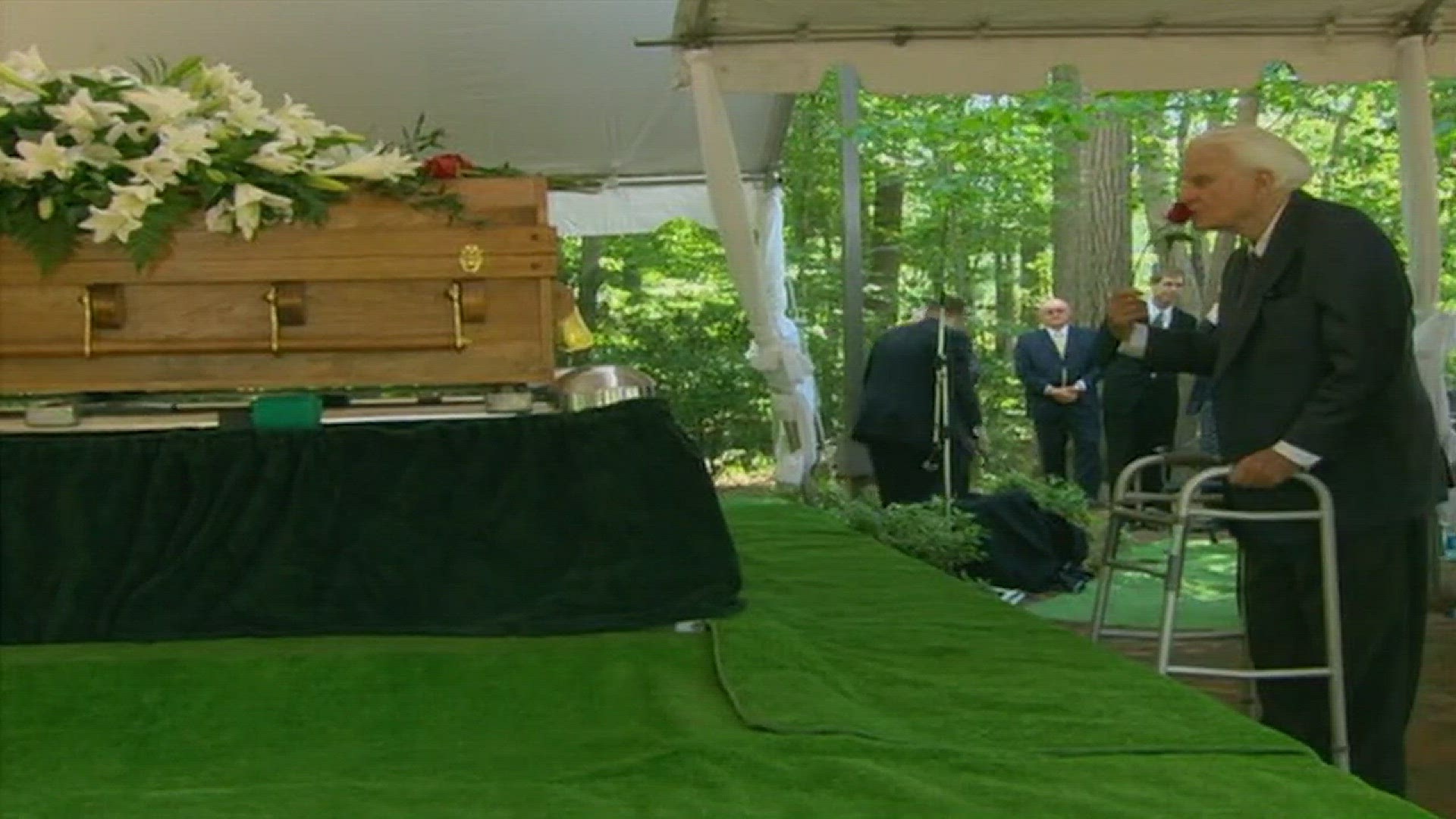 Funeral Caskets Closed