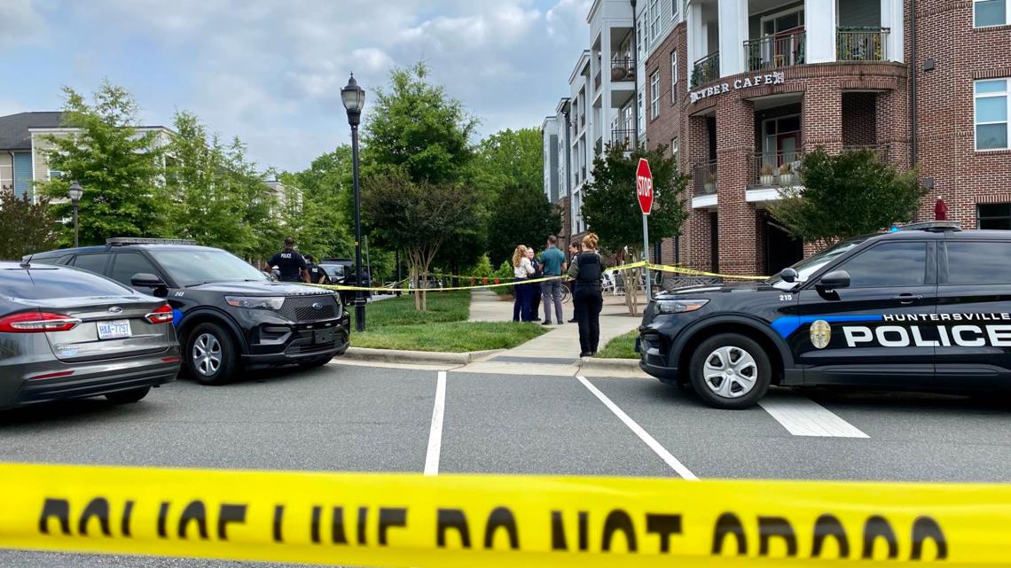Shooting leaves one person dead | Huntersville, NC news | wcnc.com