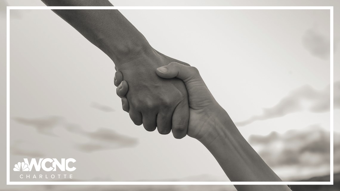 YouDay: A helping hand helps a heap | wcnc.com