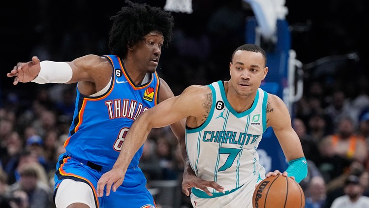 Hornets hold on to win 137-134 over Thunder