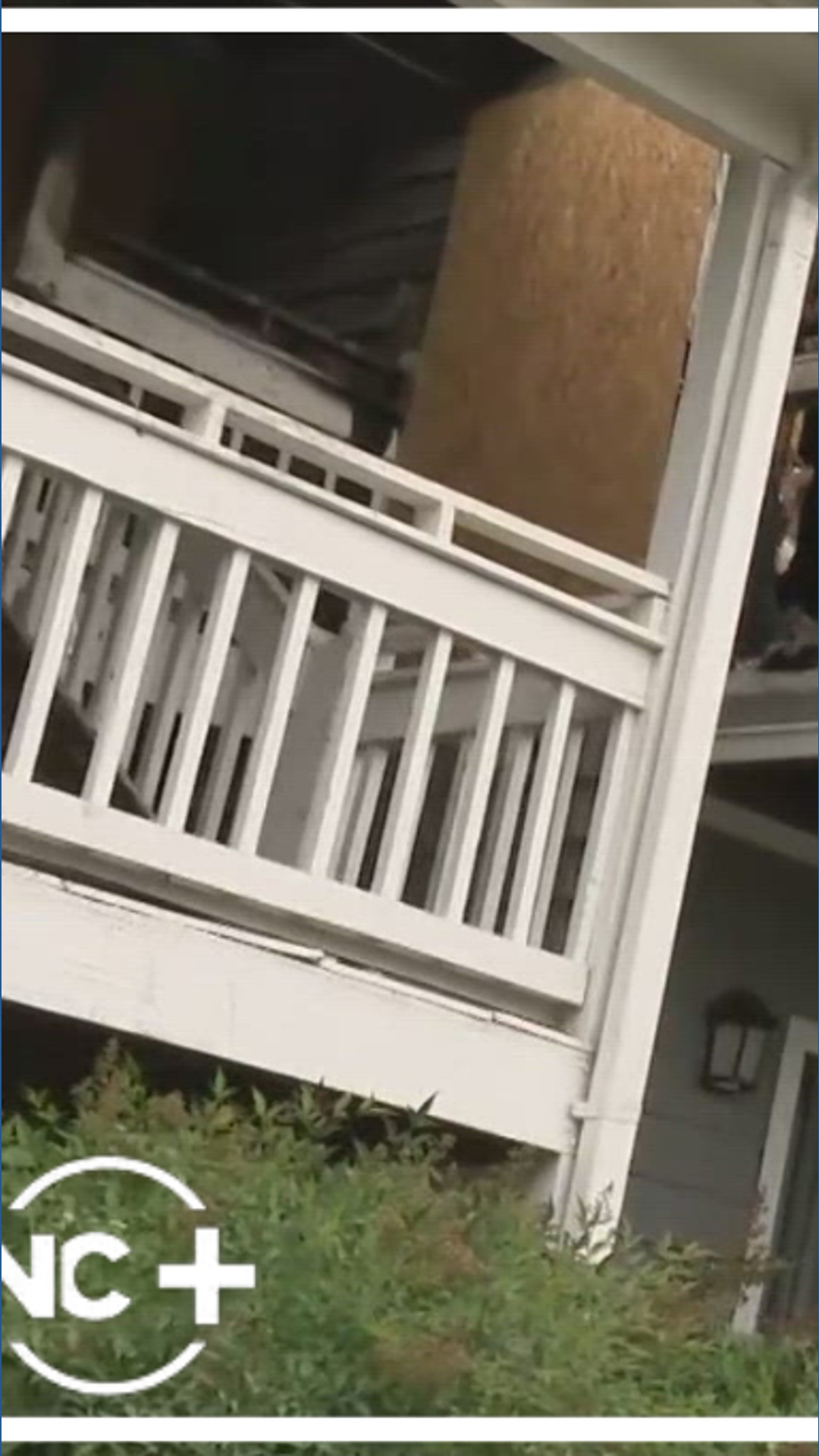 At least 20 units impacted by south Charlotte apartment fire | wcnc.com