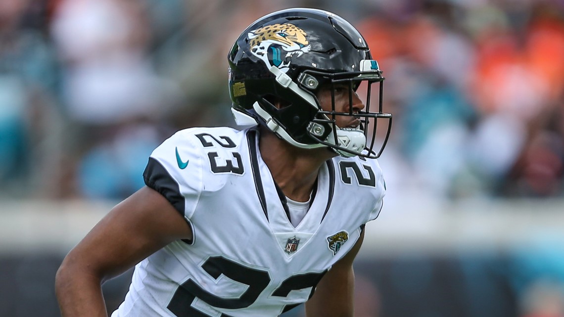 Report: Panthers' Jaycee Horn expected to miss multiple weeks with