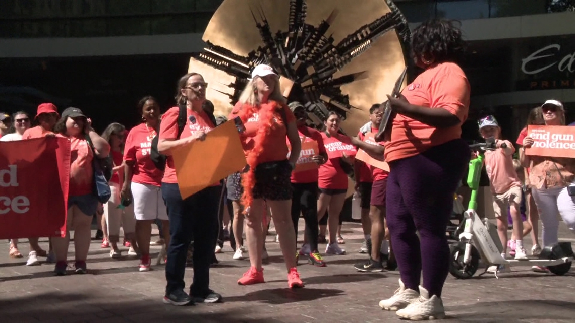 Seeking Solutions to gun violence in Charlotte, North Carolina - Vimarsana News