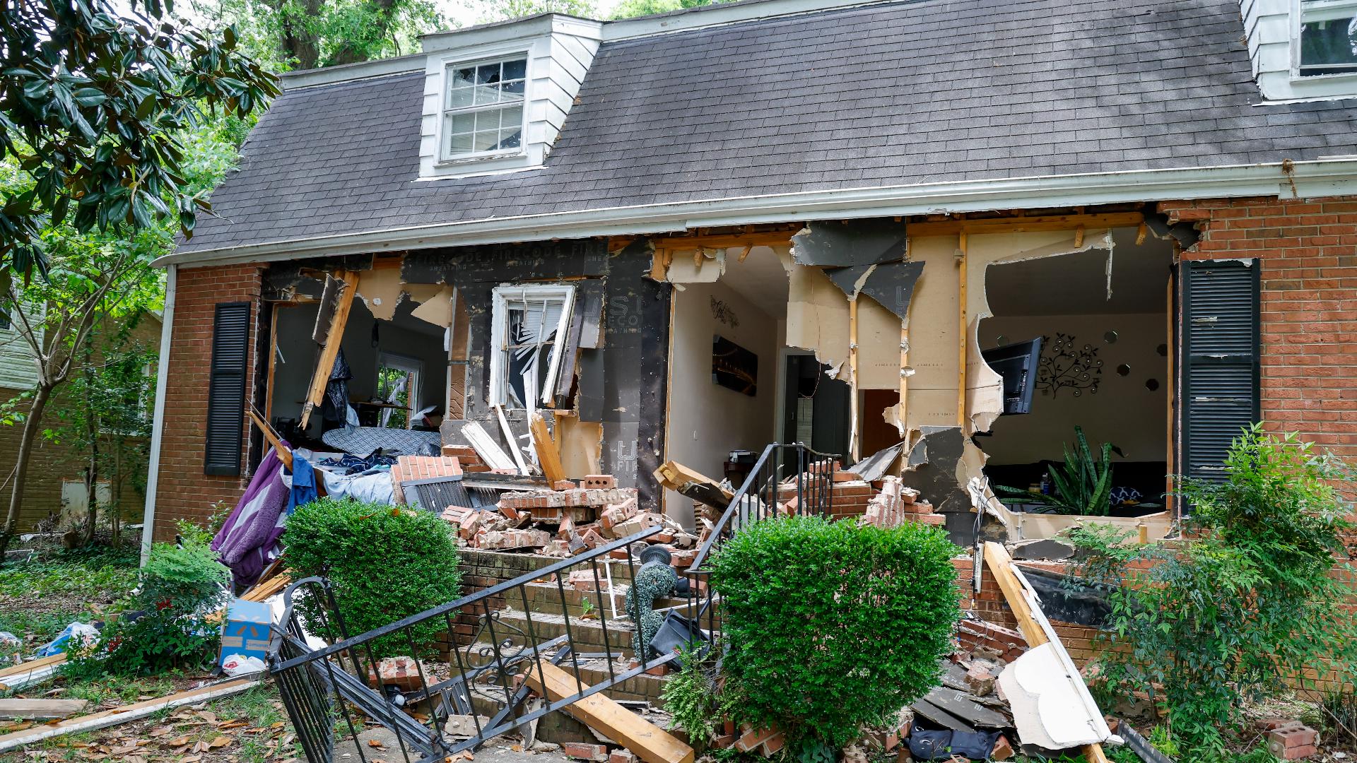 Photos | House where 4 officers killed, 4 hurt demolished | wcnc.com