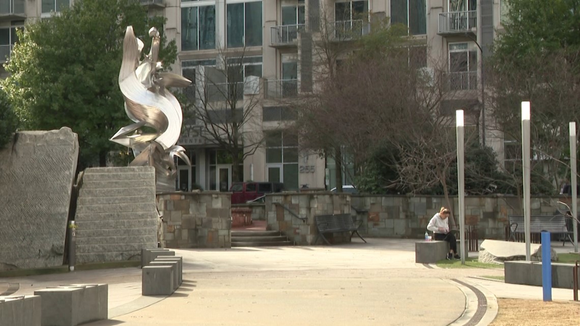 Charlotte police more patrols Uptown areas - Vimarsana News