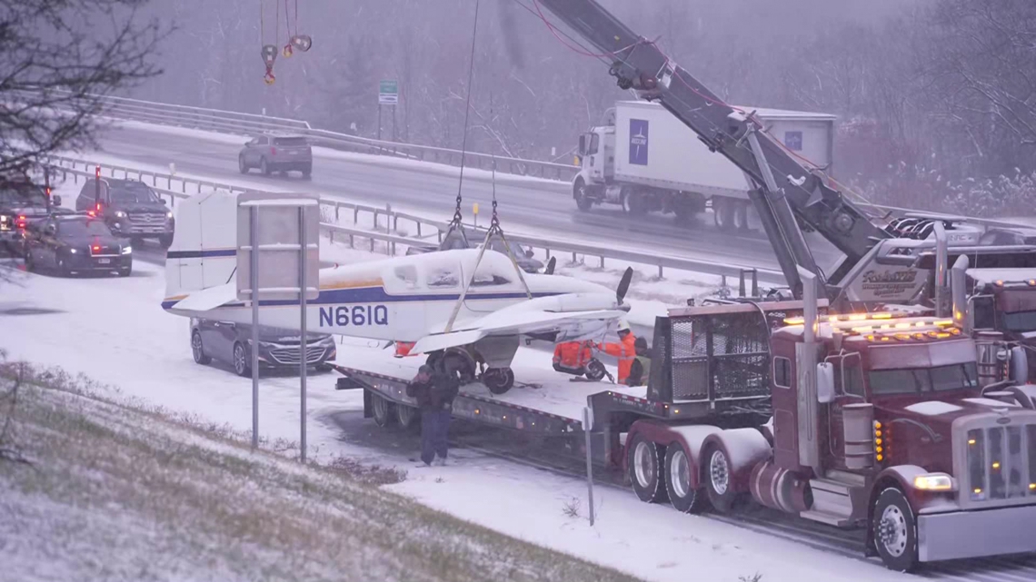 Small Plane Makes Emergency Landing in Albany