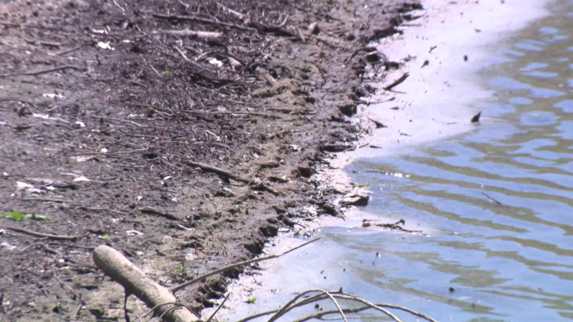 Drought impacts on Lake Monroe, how they differ from 20 years ago