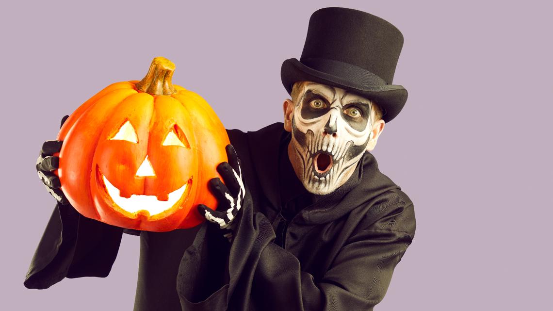 Sustainable Halloween decorations and costumes