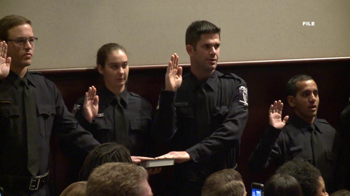 CMPD Has Large Class Of Recruits | Wcnc.com