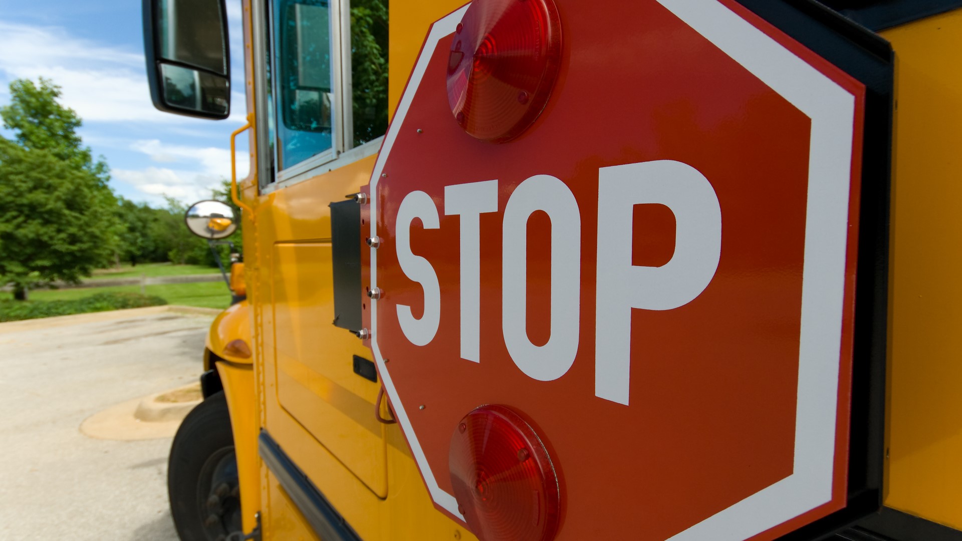 Charlotte-Mecklenburg Schools leaders are proposing a pay raise for bus drivers that would bring starting pay to $17.75 an hour.