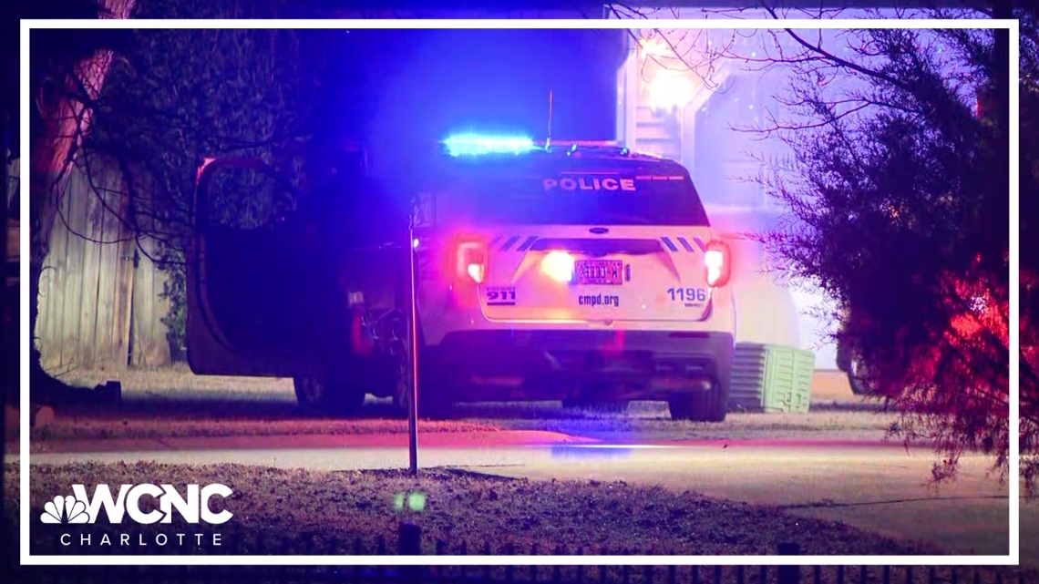 4 hurt in east Charlotte shooting, Medic says | wcnc.com