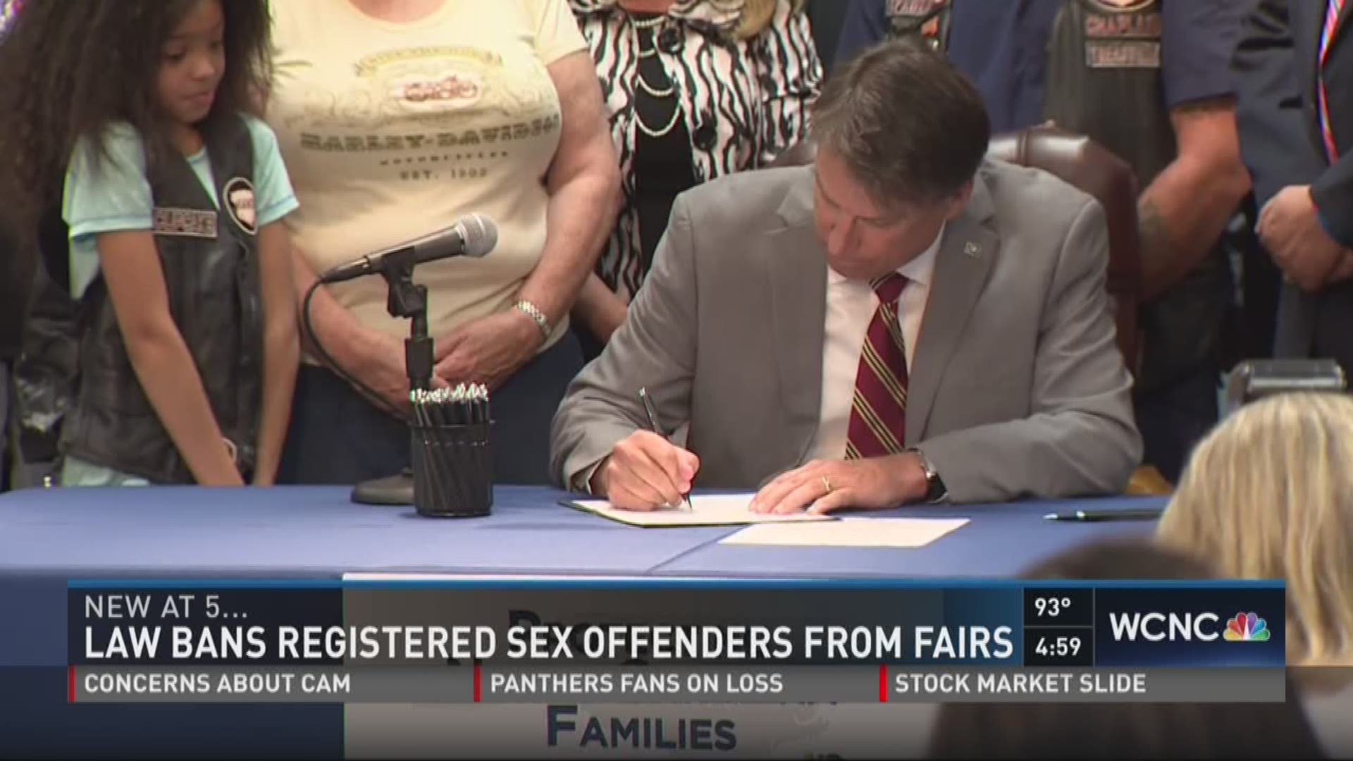 Law bans registered sex offenders from fairs