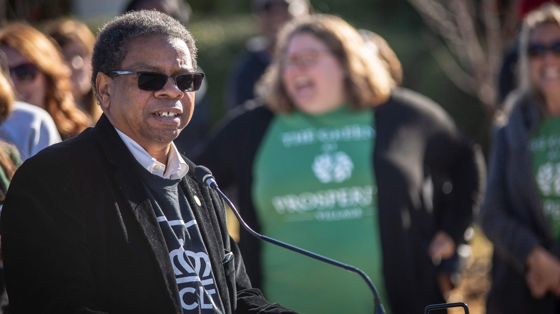 Greg Phipps approved for vacant Charlotte City Council seat - Vimarsana News