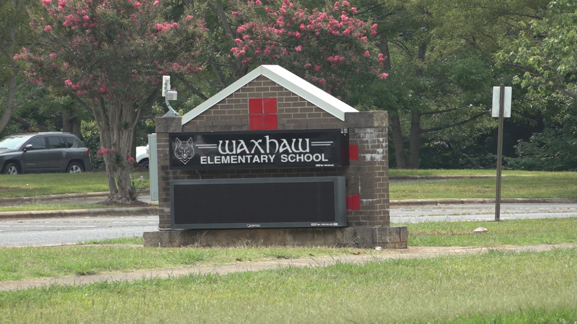 Parents raise safety concerns as budget cuts eliminate Union County school crossing guards