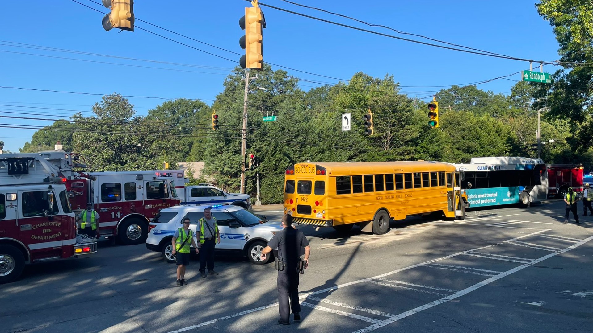 3 people hurt in crash involving Charlotte school bus | wcnc.com