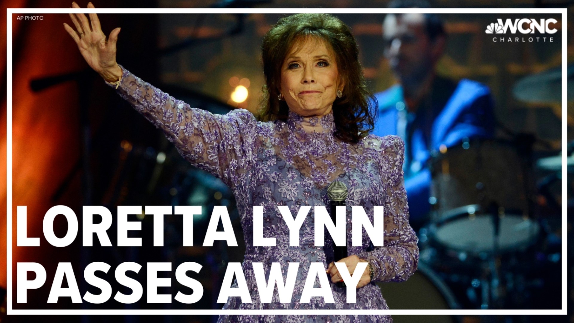 Counrty music icon Loretta Lynn passed away at the age of 90.