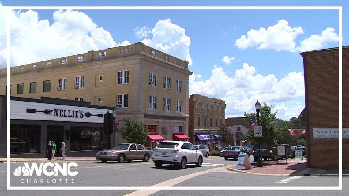 Belmont Restaurant Owned By Jonas Brothers Parents Evacuated After