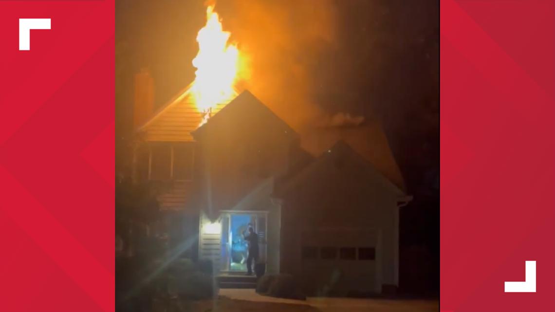 No injuries reported after fire breaks out at south Charlotte home ...