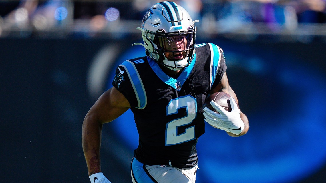 NFL free agency: Panthers sign DJ Moore to 4-year contract