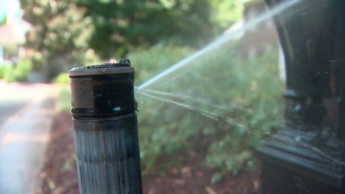 VERIFY: Who decides when water restrictions go into effect in Mecklenburg County?