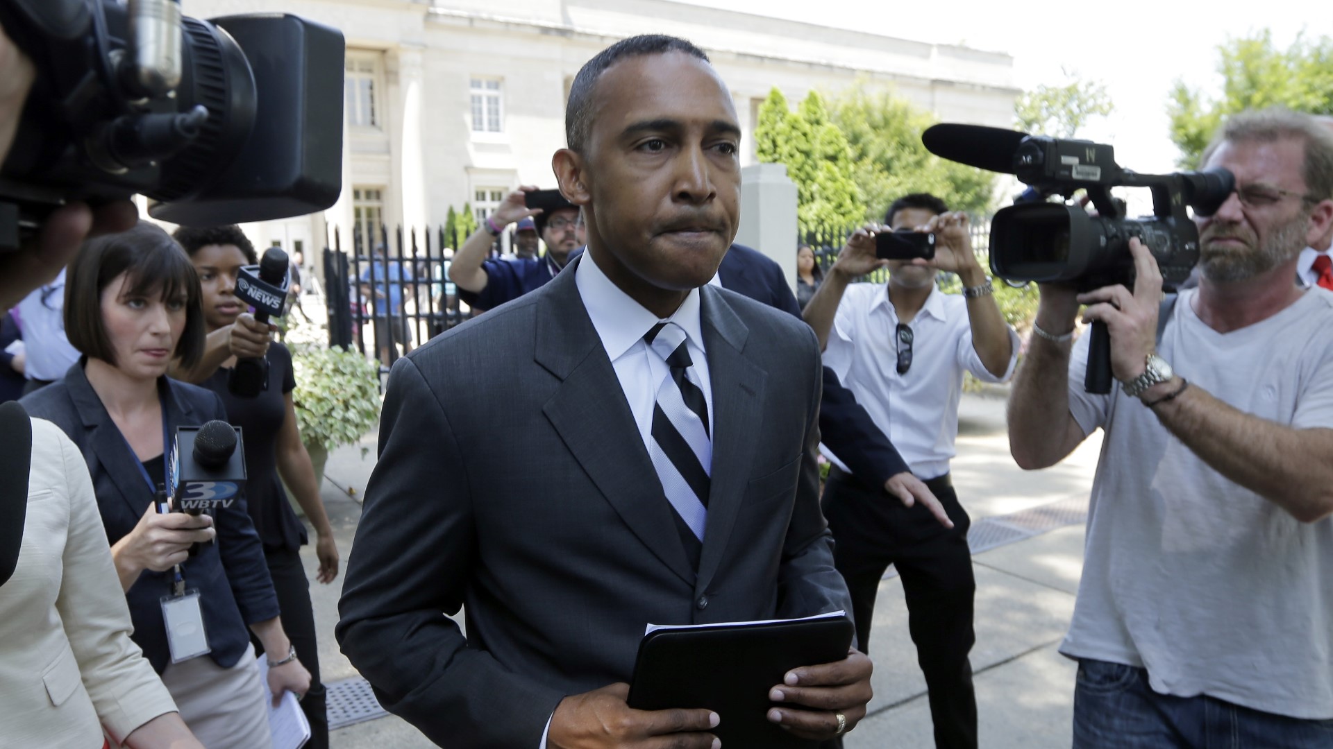 Timeline: Charlotte Ex-mayor Patrick Cannon Arrested, Sentenced On ...