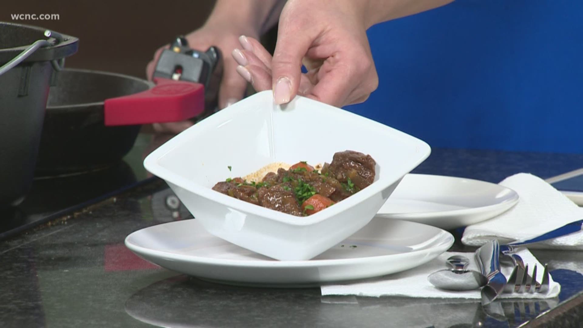 Chef Nikki Moore shows us how to build flavor in a stew.