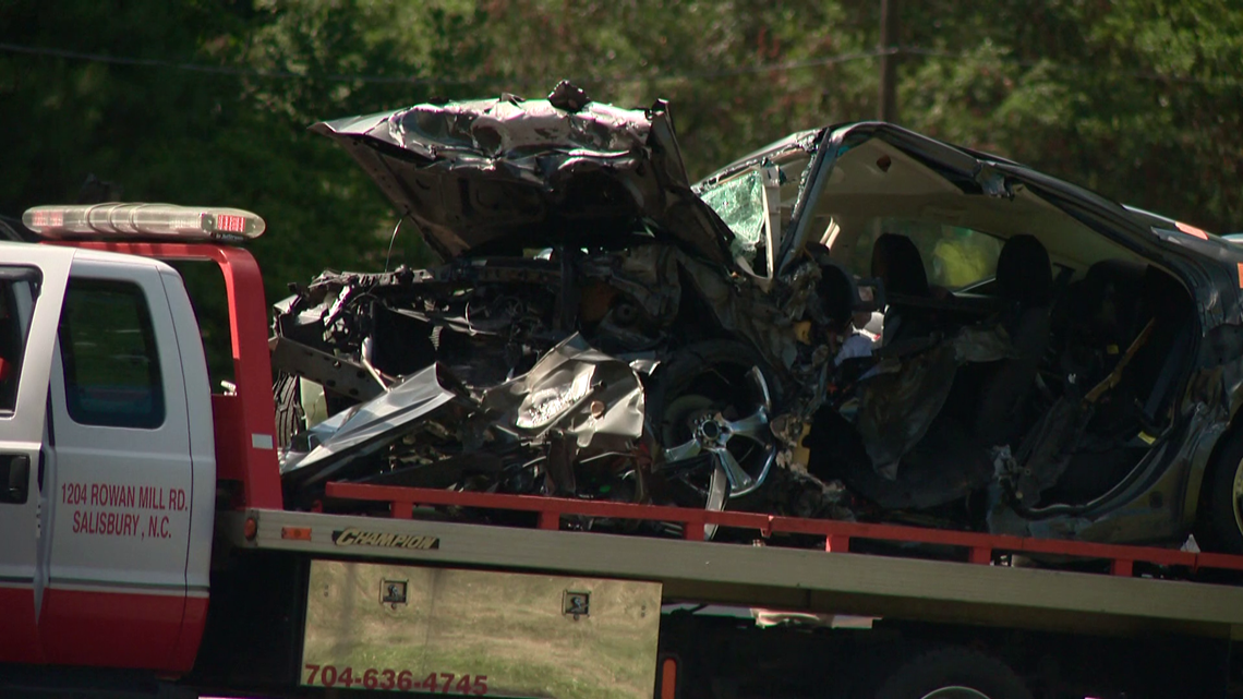 Three People Dead After Head-on Crash In Salisbury | Wcnc.com