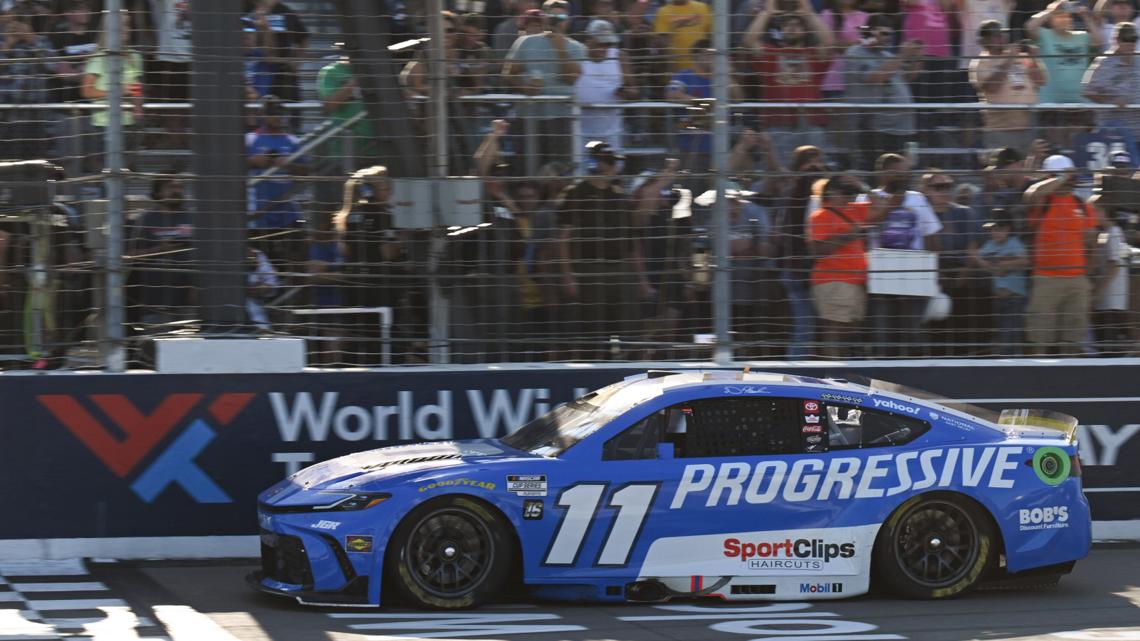 Denny Hamlin Wins Enjoy Illinois 300, Advances in NASCAR Playoffs