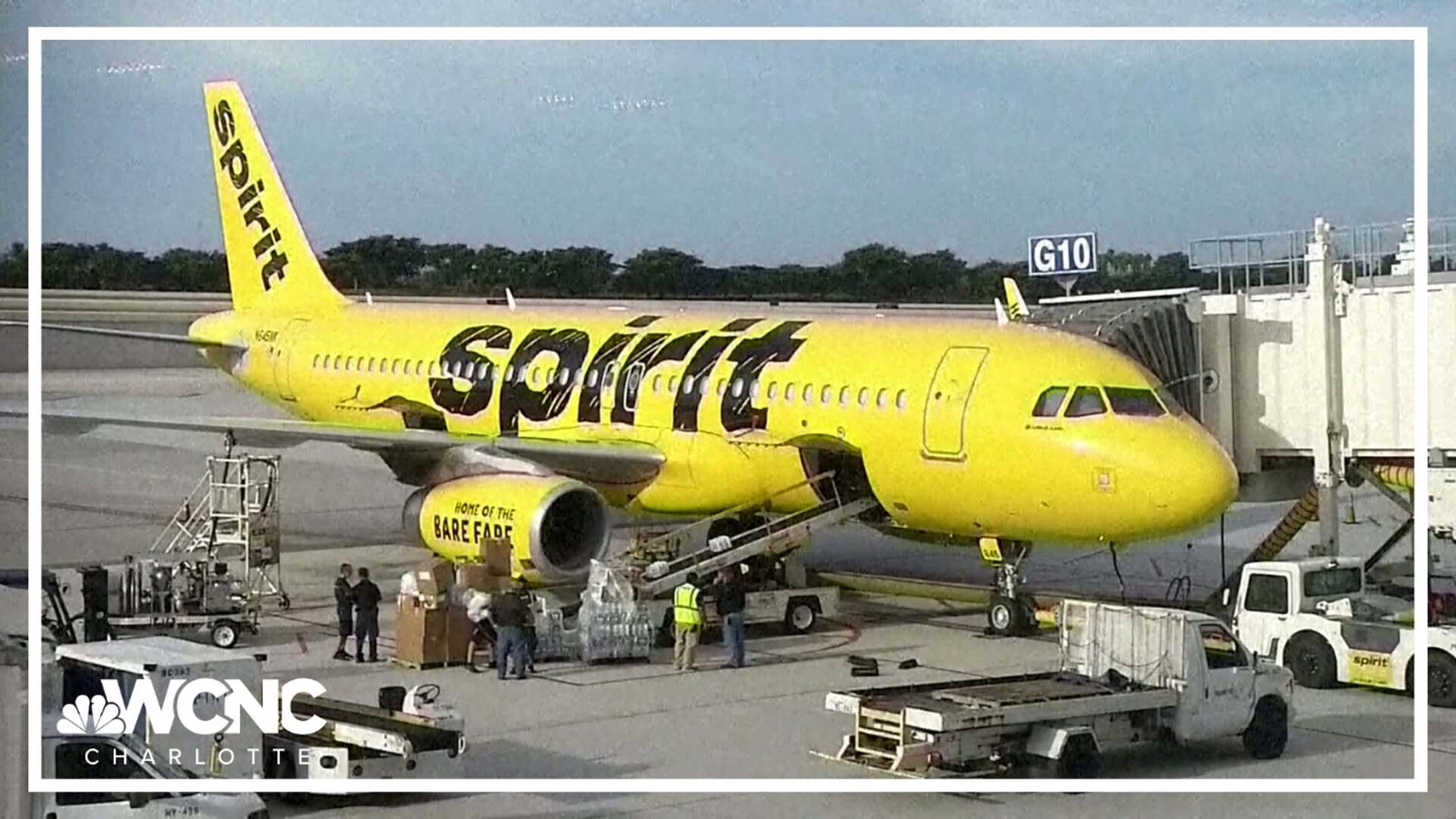 Spirit, the biggest U.S. budget airline, filed a Chapter 11 bankruptcy petition after working out terms with bondholders. 