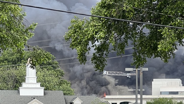 Massive fire erupts in Charlotte, North Carolina's SouthPark area