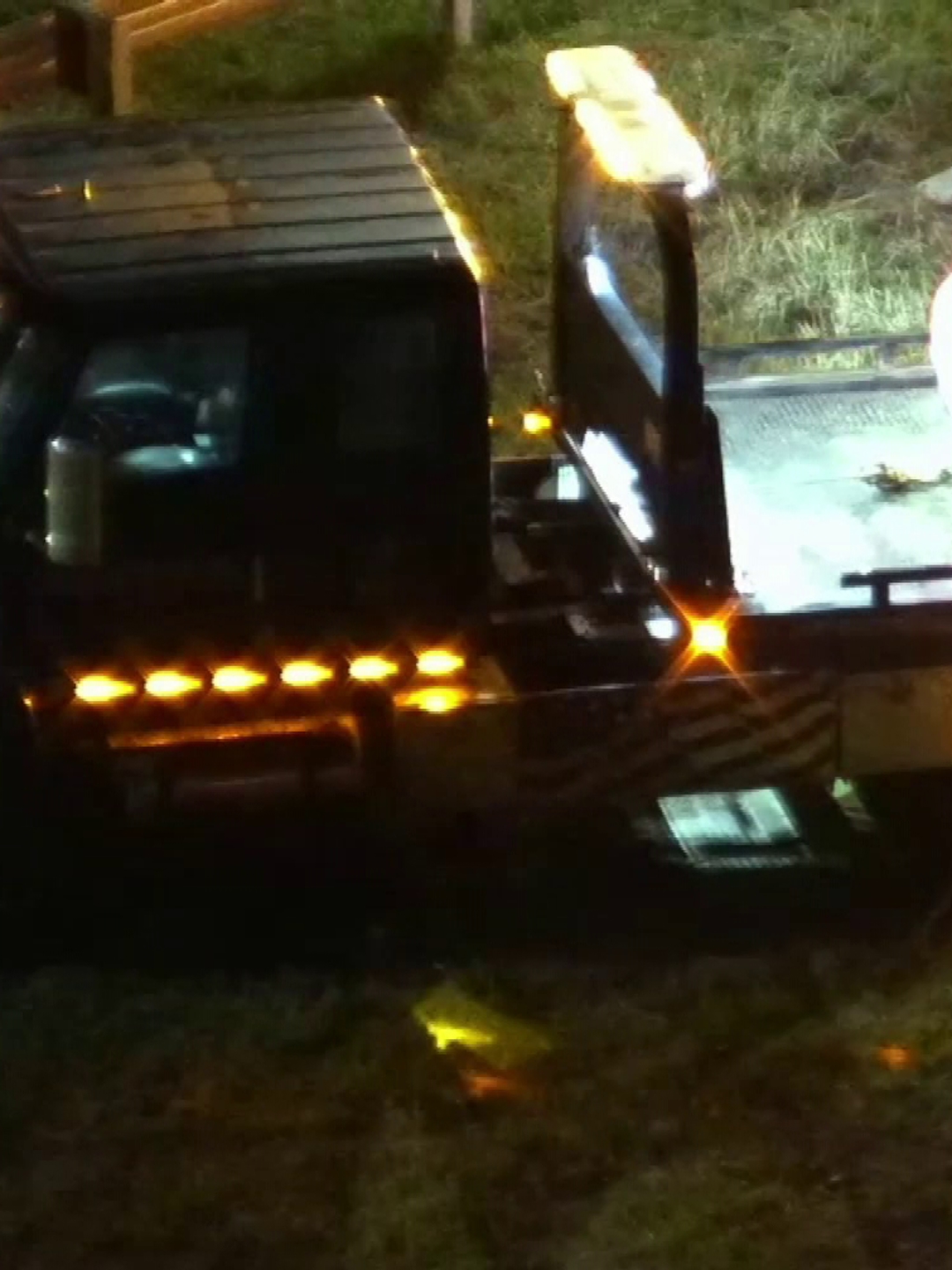 Crash closed two lanes on I-77 south near I-277 in Charlotte | wcnc.com