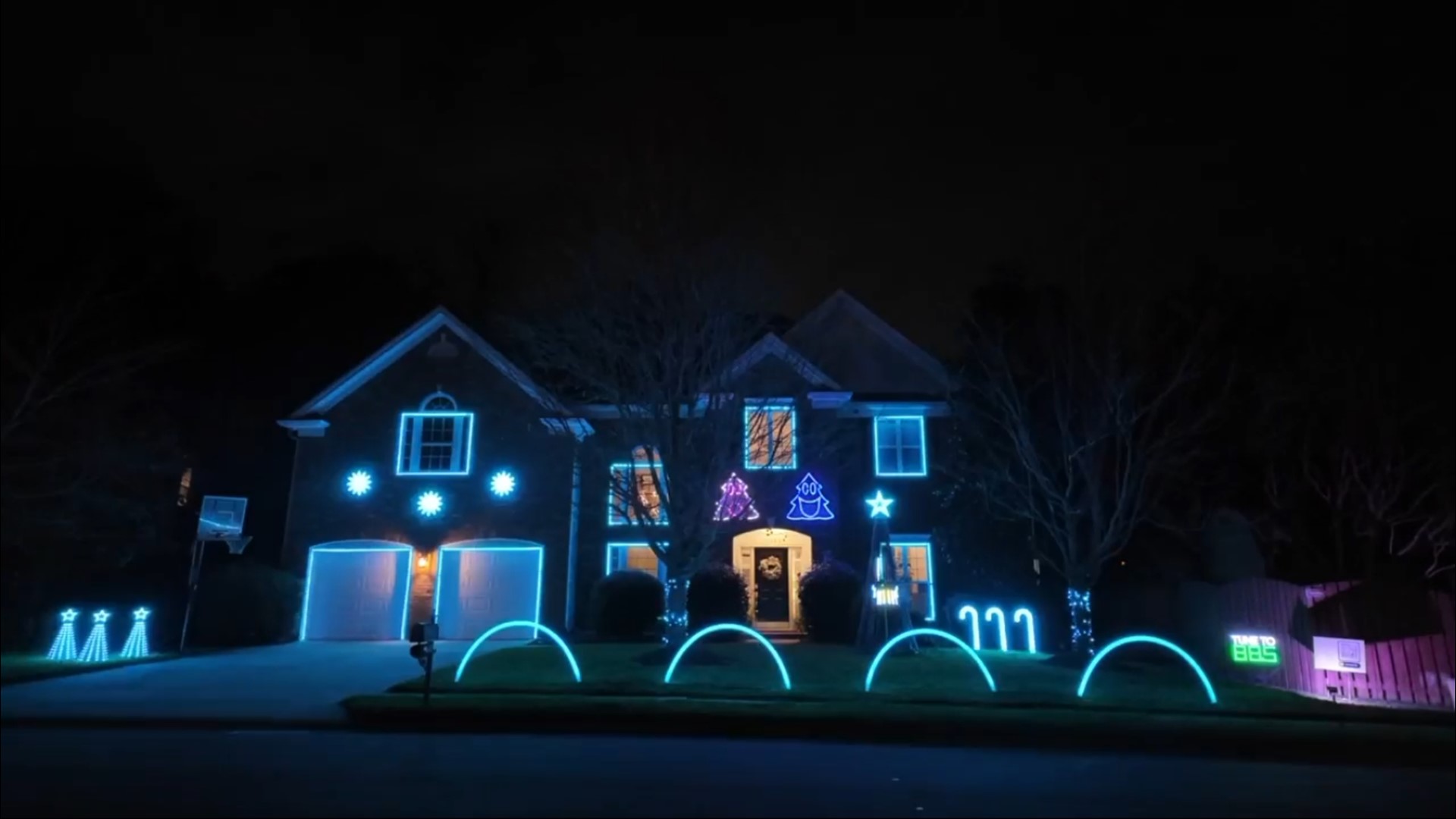 Revival Control Systems - Christmas Lights Showcase 2011