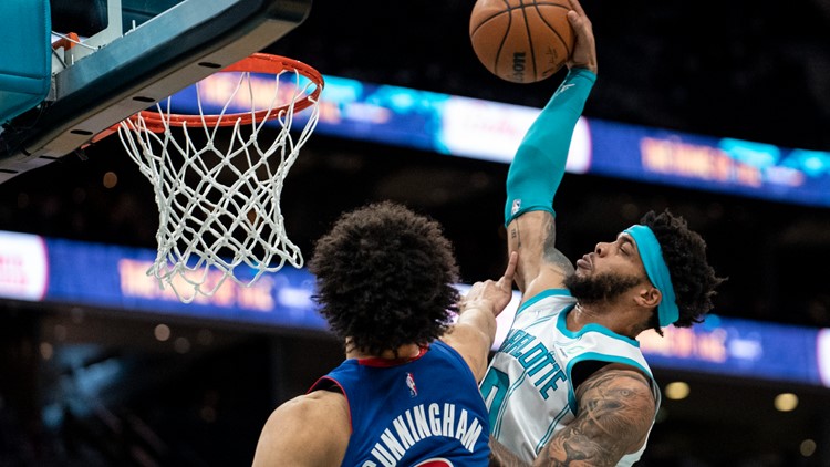 Oubre, Hornets set franchise record for 3s, rout Pistons