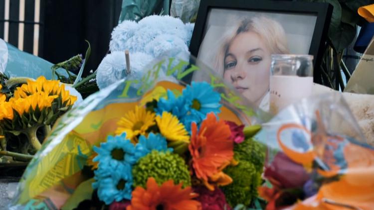 Memorial grows for Iryna Zarutska on Charlotte's Blue Line | wcnc.com