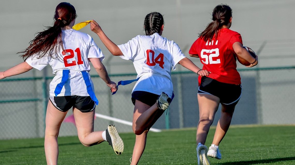 Carolina Panthers, CMS hosting girls flag football league