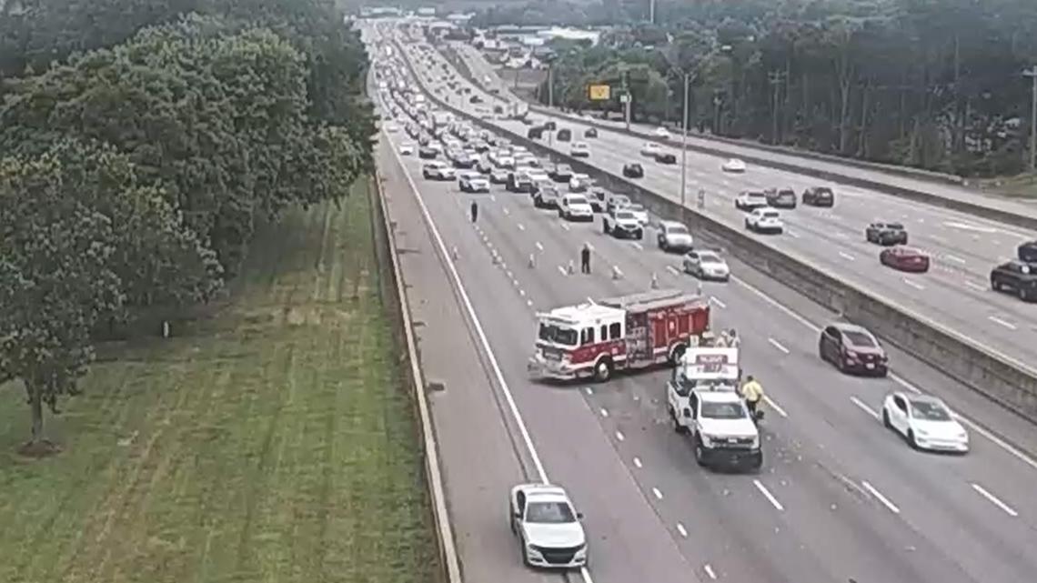Pair of collisions back up traffic on I-85 in Charlotte