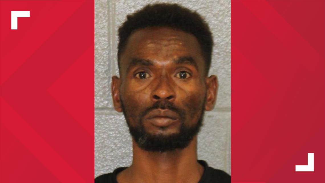 Woman raped by vape shop employee in north Charlotte