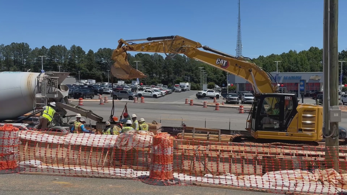 Traffic, cranes and cones: Mooresville braces for another major road project