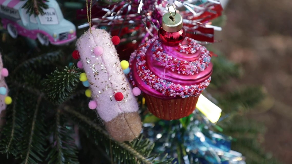 Christmas in Davidson spreads holiday cheer in Lake Norman