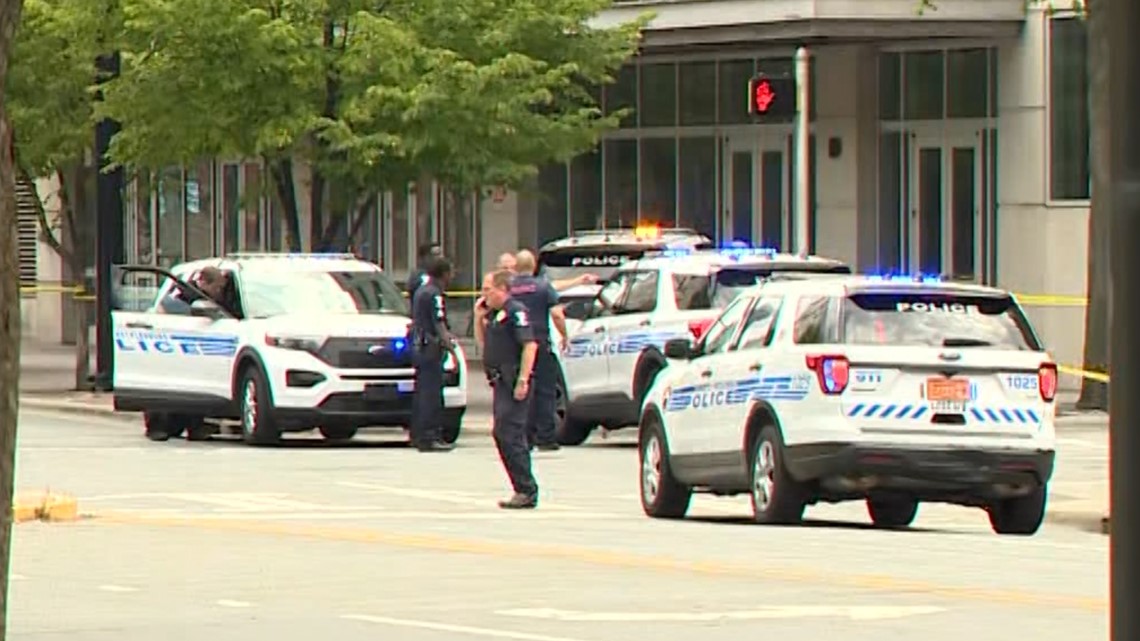 Emergency response in Uptown Charlotte closes road - Vimarsana News