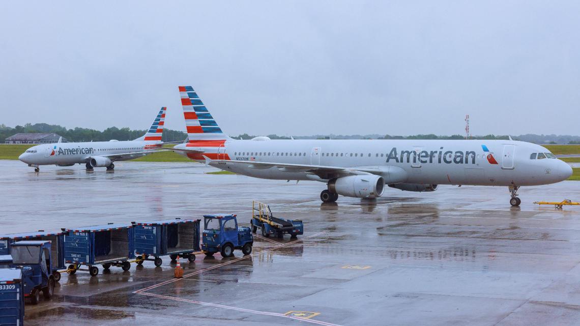 Stowaway found dead in American Airlines plane gear