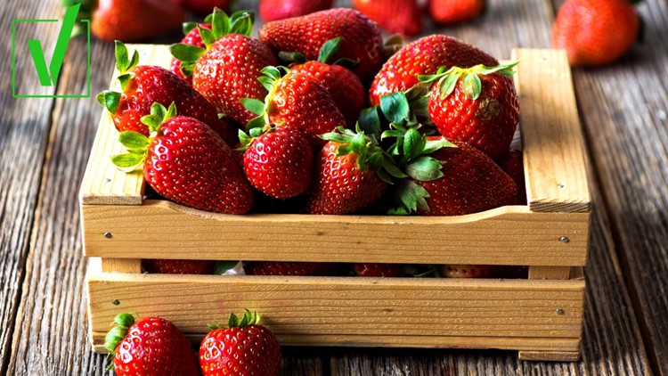 No, you do not need to wash strawberries with vinegar and baking soda to clean them