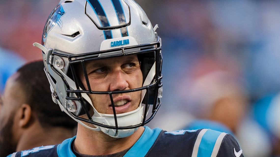 Panthers re-sign long-time long snapper J.J. Jansen to 1-year deal