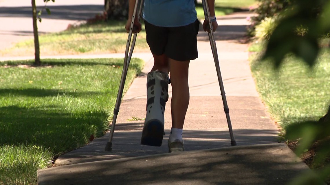 Charlotte teen hit on scooter, driver took off