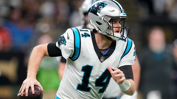 Report: Panthers QB Sam Darnold expected to be sidelined several weeks